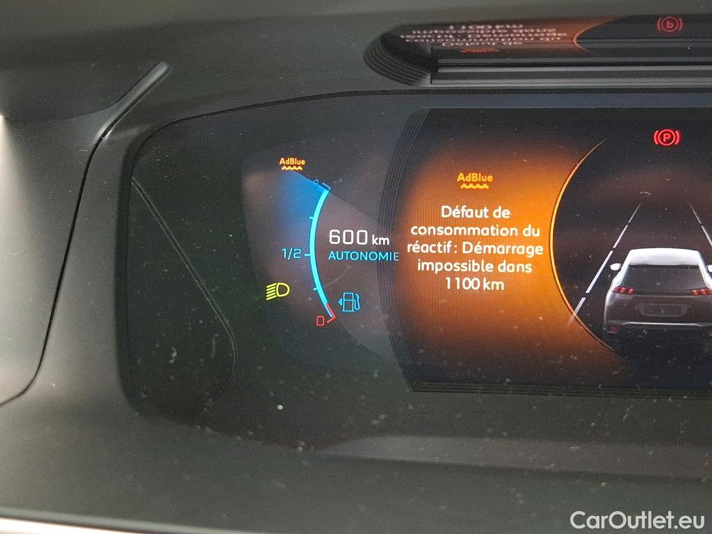  Peugeot  2008  Allure Pack 1.5 HDi 110CV BVM6 E6d #18