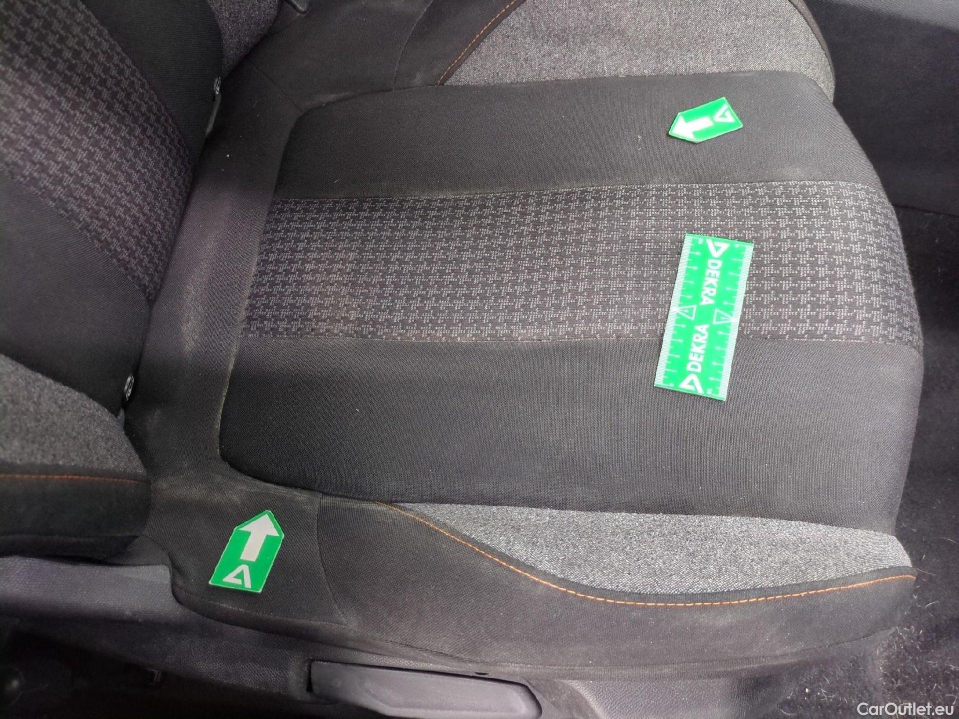  Peugeot  3008  Active 1.5 HDi 130CV BVM6 E6dT #40