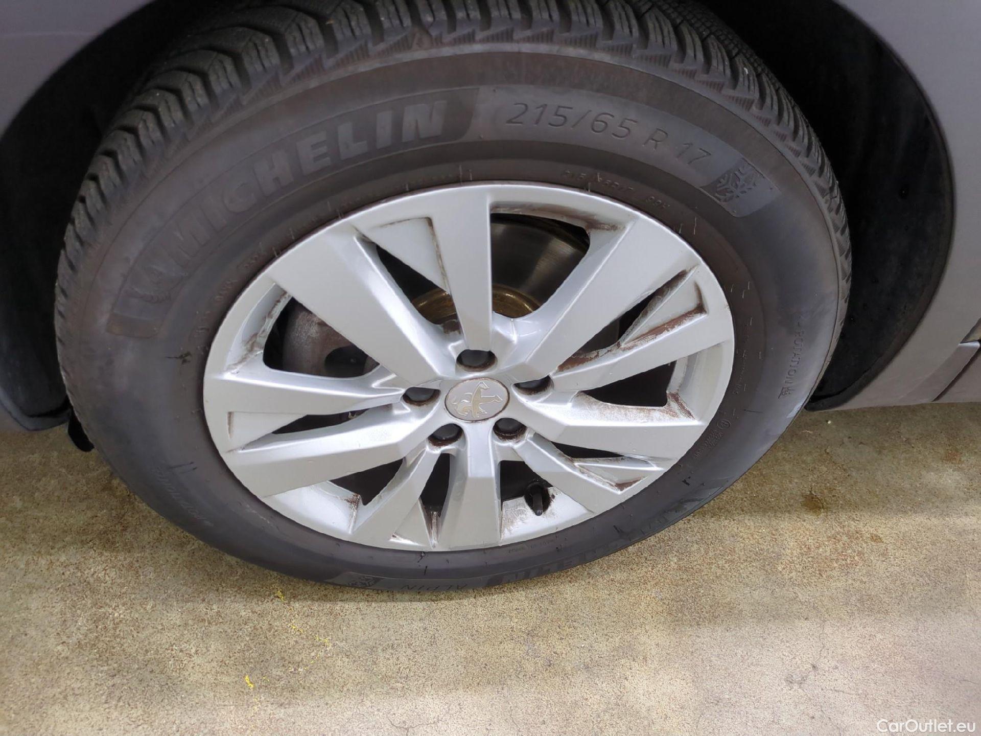  Peugeot  3008  Active 1.5 HDi 130CV BVM6 E6dT #14