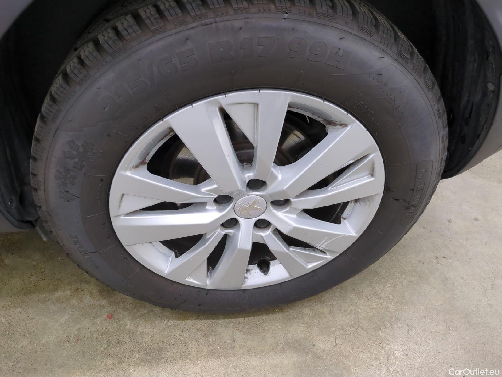  Peugeot  3008  Active 1.5 HDi 130CV BVM6 E6dT #15