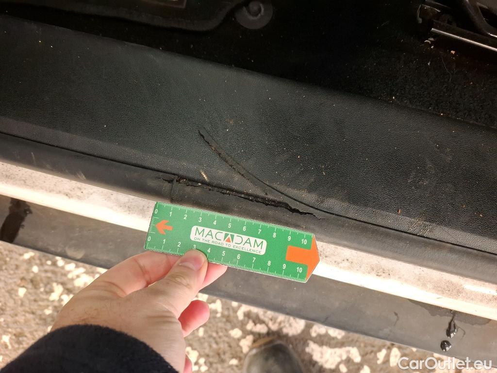  Citroen  C4 Cactus  Feel Nav Société 1.5 BlueHDI 120CV BVA6 E6dT #7