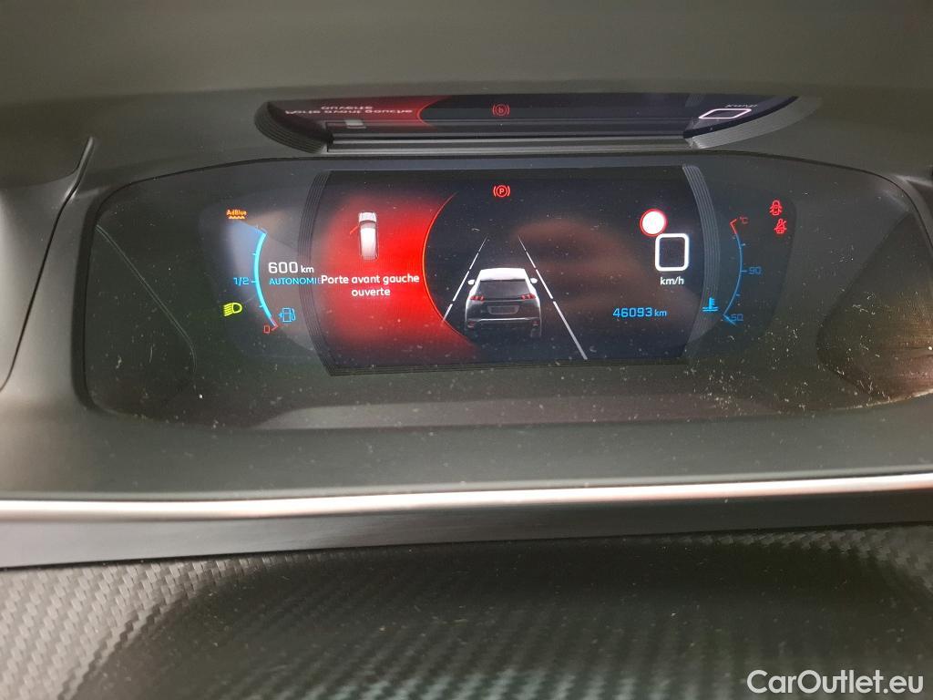  Peugeot  2008  Allure Pack 1.5 HDi 110CV BVM6 E6d #17