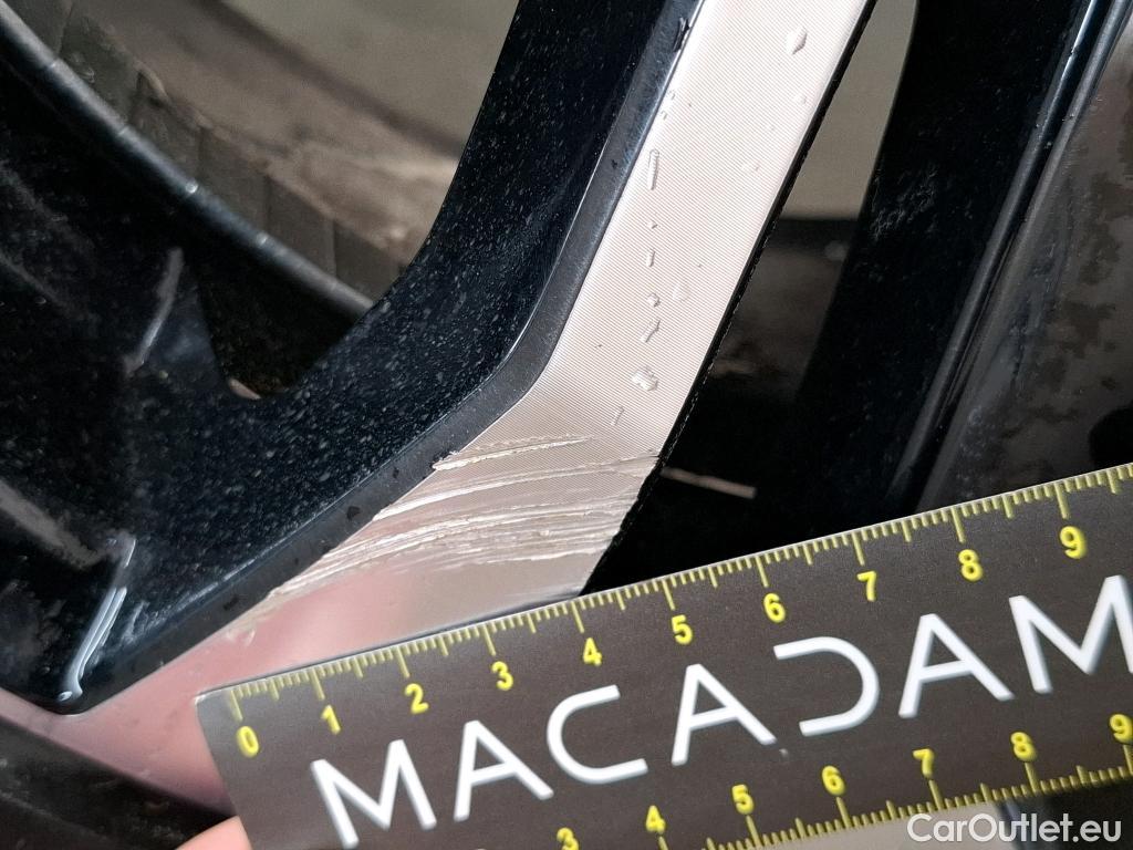  Peugeot  2008  Allure Pack 1.5 HDi 110CV BVM6 E6d #20