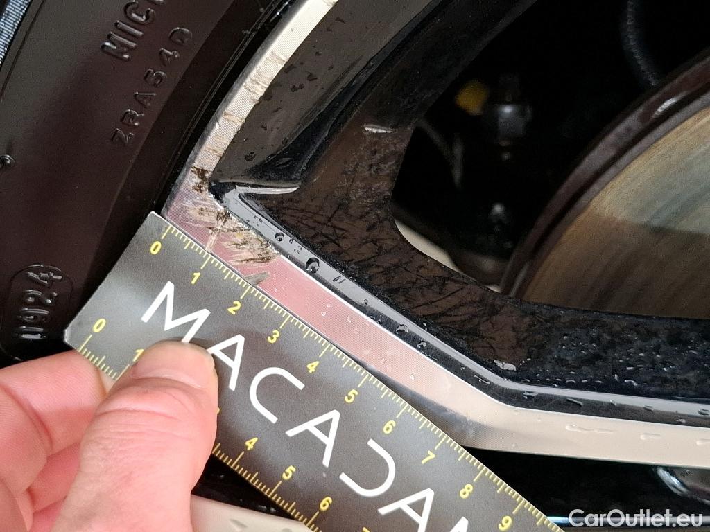  Peugeot  2008  Allure Pack 1.5 HDi 110CV BVM6 E6d #9