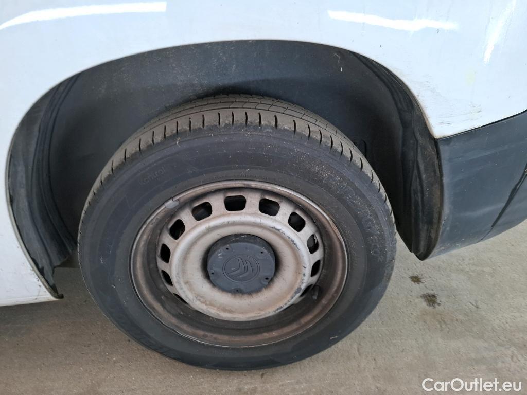  Citroen  Berlingo  Fourgon Club M 650 1.5 BlueHDi 100CV BVM5 E6dT #19