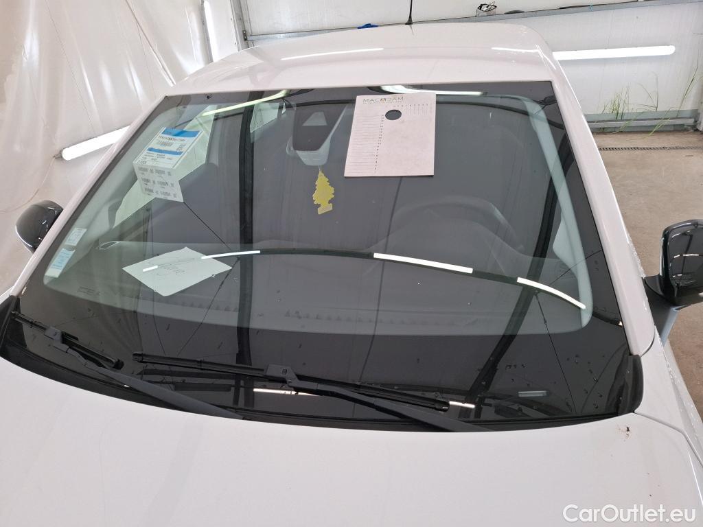  Opel  Corsa  F e Edition 50kWh BVA #29