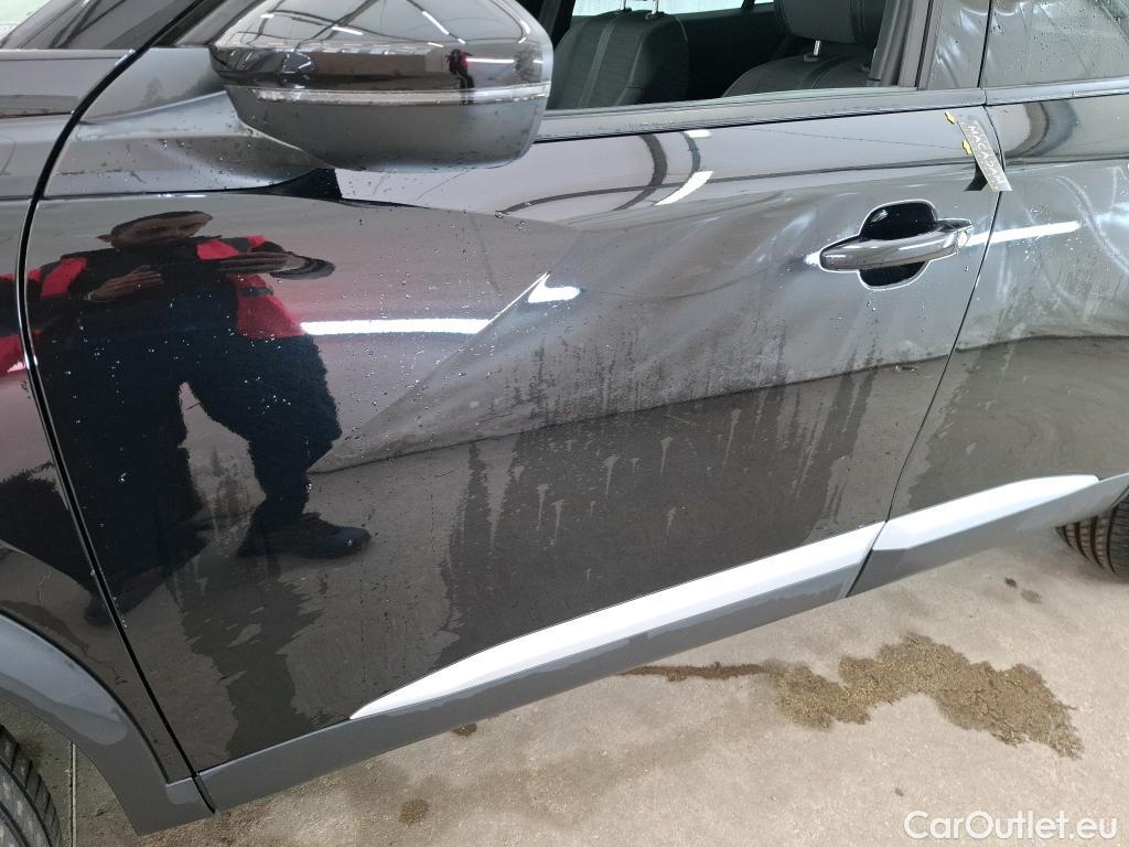  Peugeot  2008  Allure Pack 1.5 HDi 110CV BVM6 E6d #15