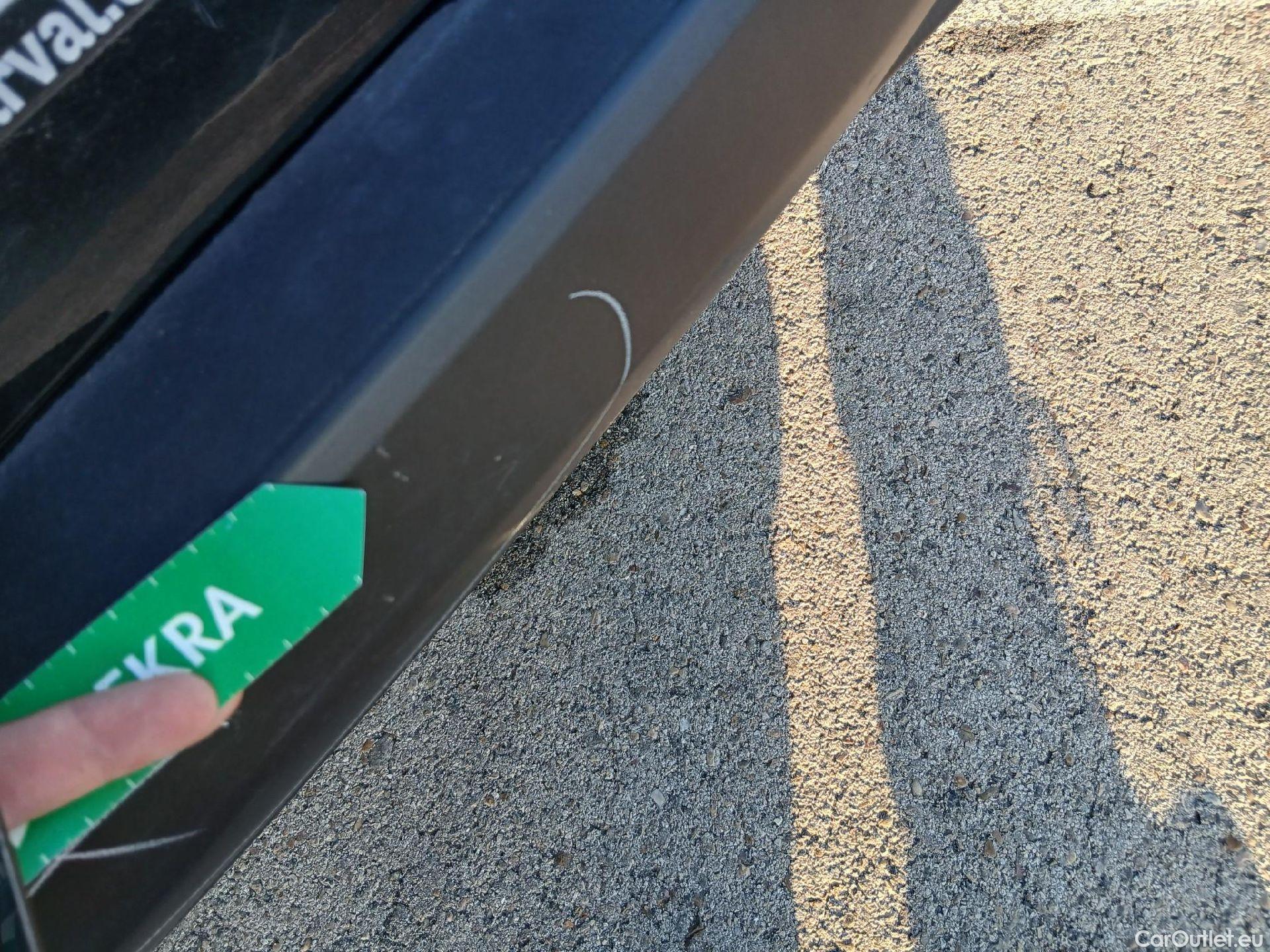  Lexus  UX LEXUS  / 2018 / 5P / todoterreno 2.0 250h Premium #14