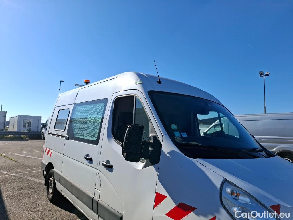  Renault  Master RENAULT  VU 4p Fourgon FG GCf Trac F3500 L2H2 Energy dCi 145 E6 #24