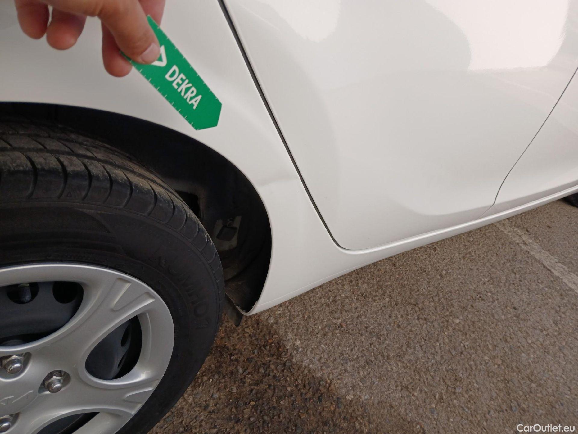  KIA  Picanto KIA  / 2020 / 5P / berlina con portón 1.0 DPi 49kW (67CV) Concept #17