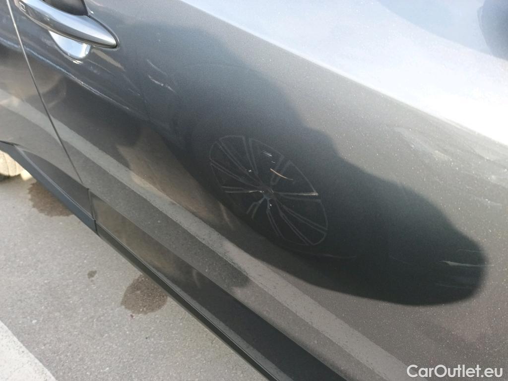  Nissan  Qashqai NISSAN  / 2021 / 5P / todoterreno DIG-T 116kW (158CV) mHEV Xtronic Acenta (AC) #9