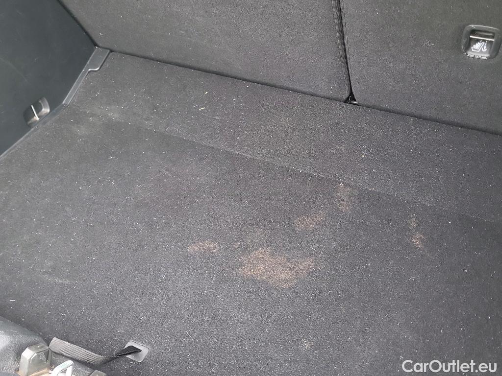  KIA  STONIC KIA  / 2017 / 5P / todoterreno 1.0 T-GDi 74kW (100CV) MHEV iMT Concept #19