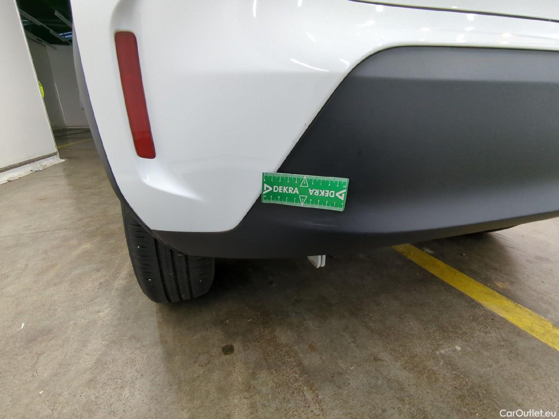  Toyota  Yaris Cross TOYOTA  Hybride / 2021 / 5P / SUV 1.5 HYBRID 116H DYNAMIC AUTO #18