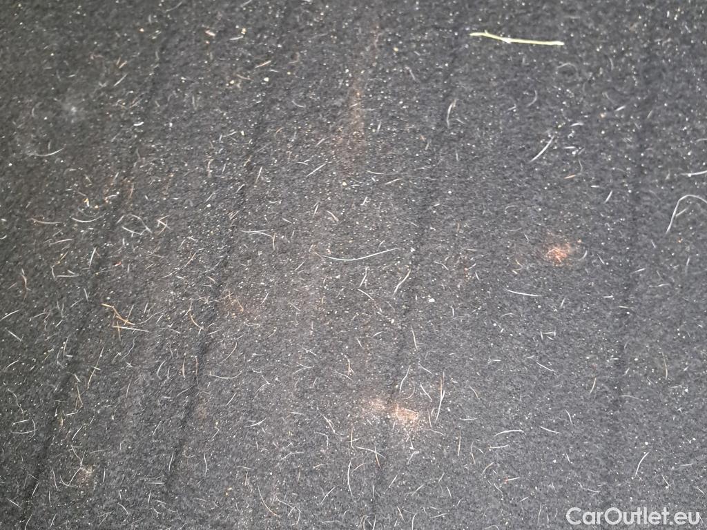  Hyundai  i20 HYUNDAI  / 2023 / 5P / berlina con portón 1.0 TGDI Klass #12