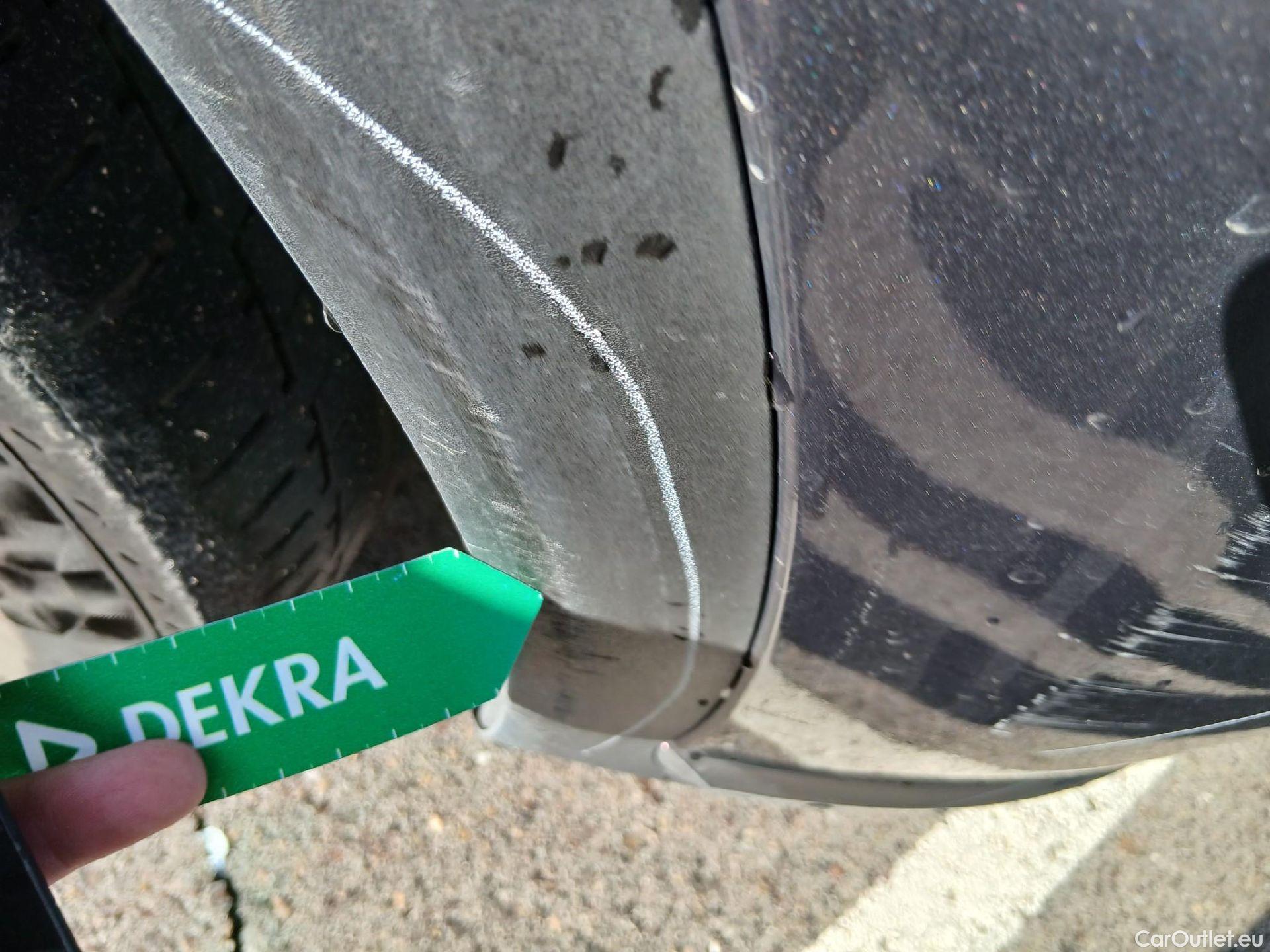  Hyundai  Santa Fe HYUNDAI  / 2021 / 5P / todoterreno 1.6 TGDi PHEV Tecno Auto 4x4 #12