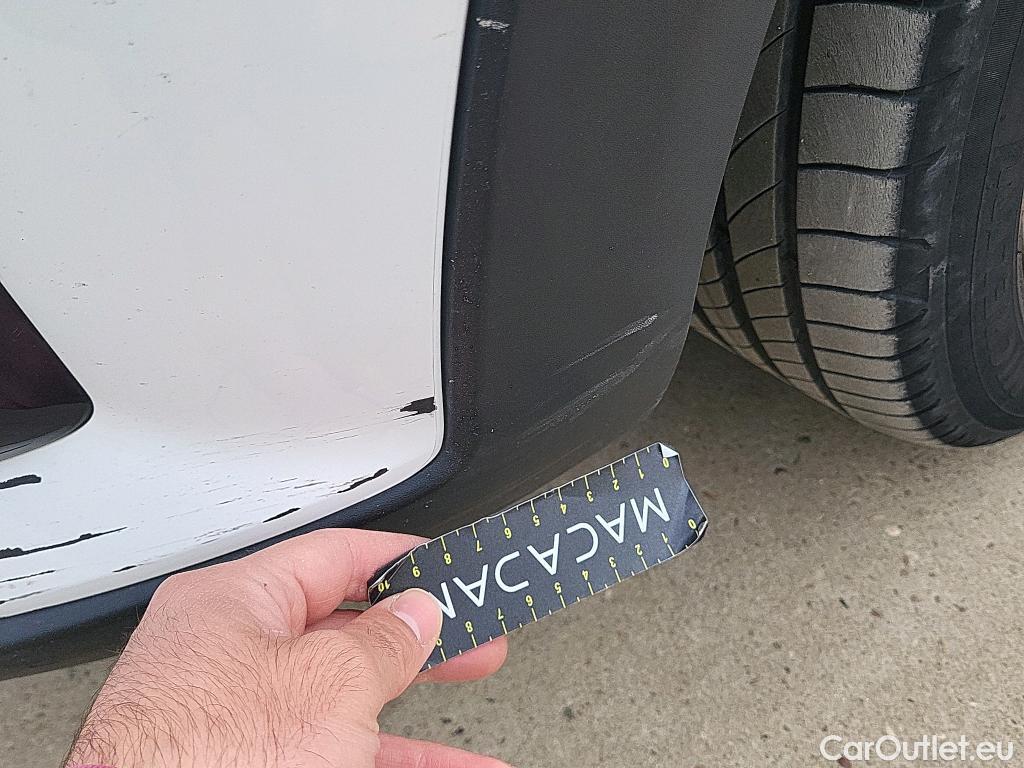  KIA  STONIC KIA  / 2017 / 5P / todoterreno 1.0 T-GDi 74kW (100CV) MHEV iMT Concept #23