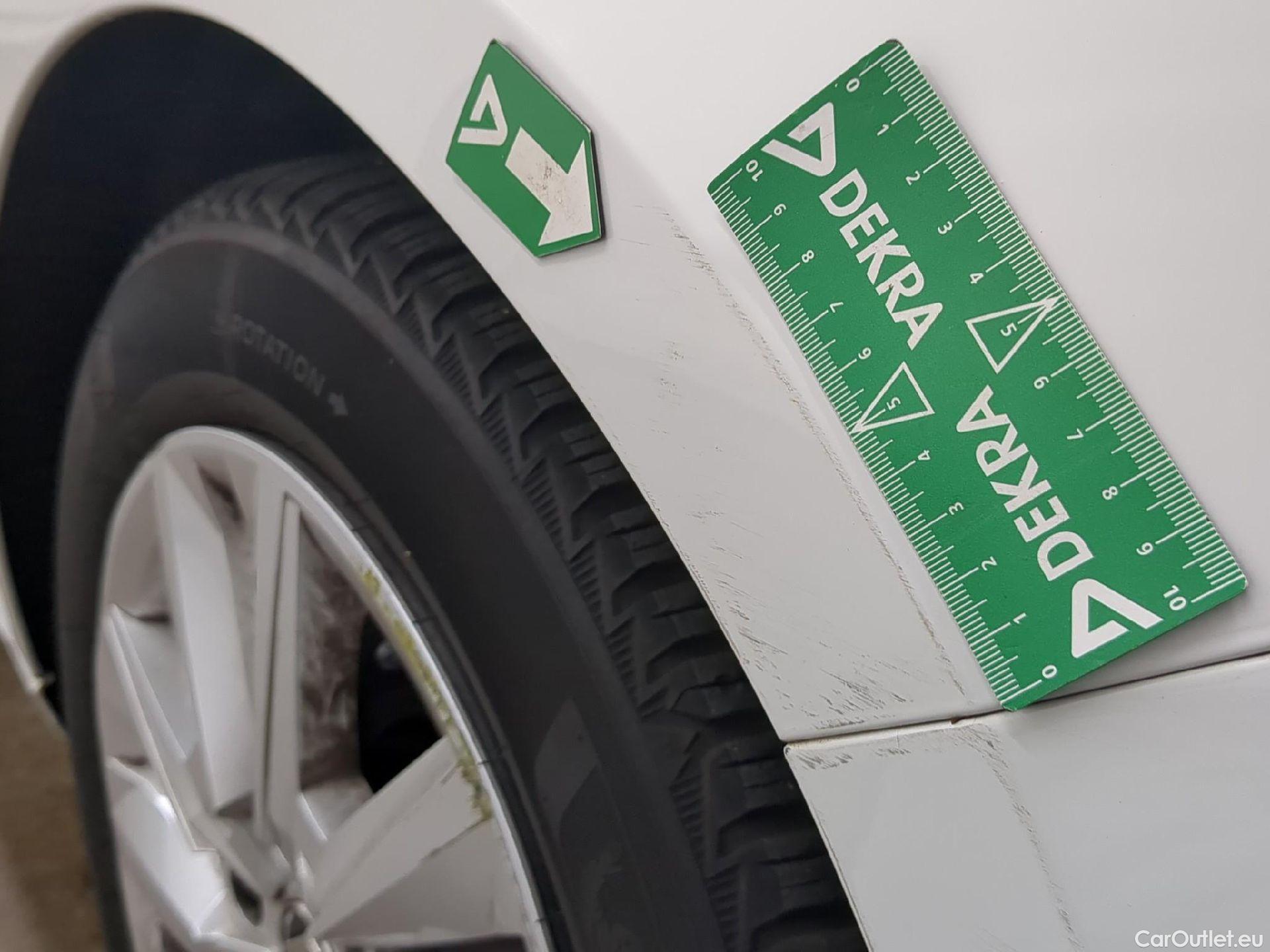  Renault  Megane  IV Berline 5pt. Business 1.5 dCi 115CV BVM6 E6d #17