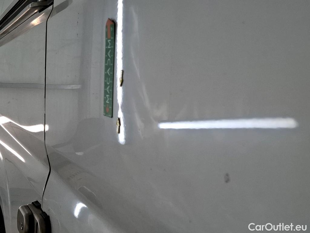  Peugeot  Boxer PEUGEOT  / 2014 / 4P / Fourgon tôlé BlueHDi S&S 120 PREMIUM 335 L2H2 #32