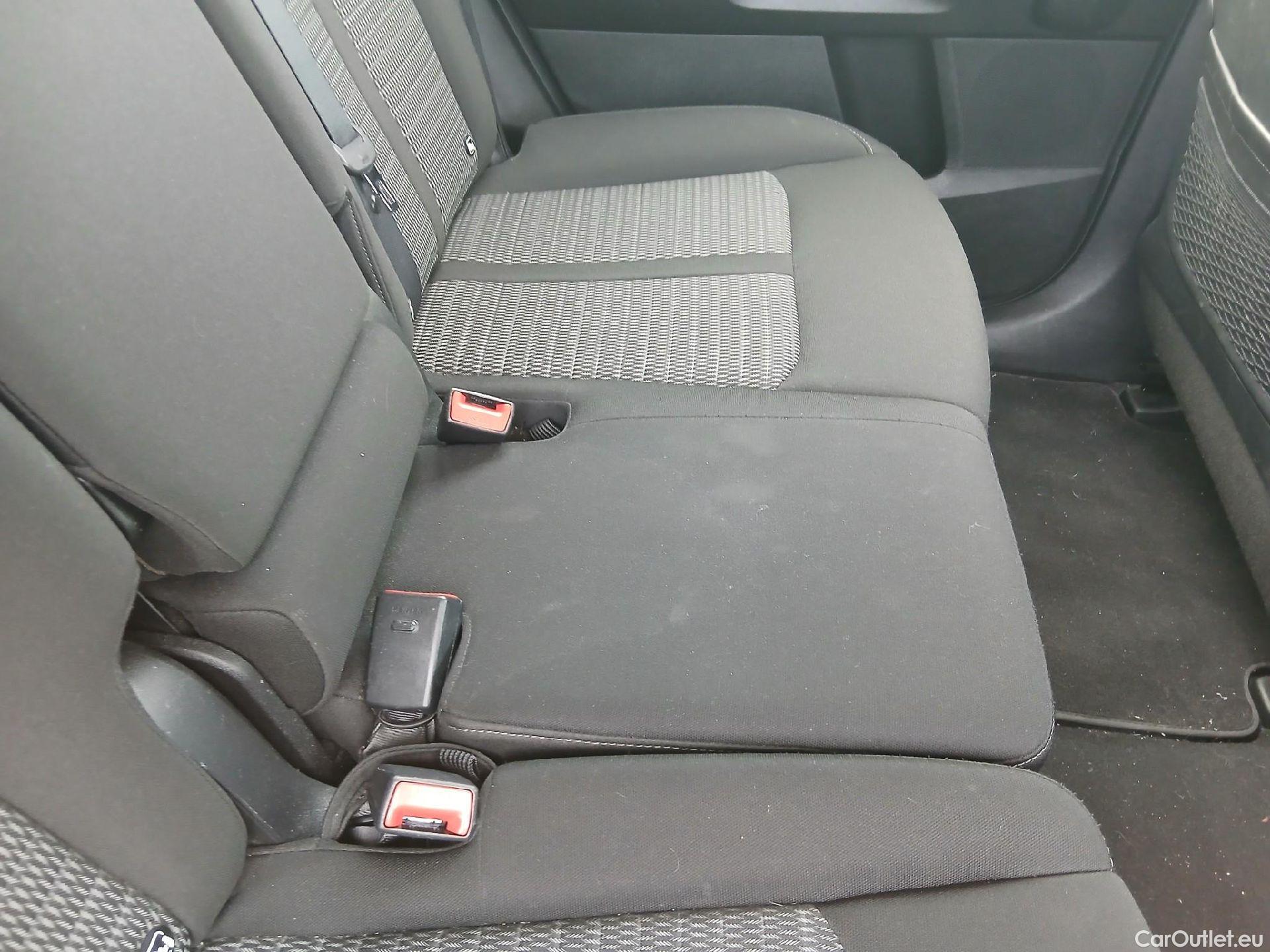  KIA  Sorento KIA  / 2020 / 5P / todoterreno 1.6 T-GDi HEV Drive 4x2 7pl #22