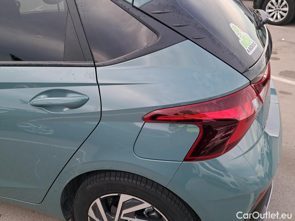  Hyundai  i20 HYUNDAI  / 2023 / 5P / berlina con portón 1.0 TGDI Klass #22