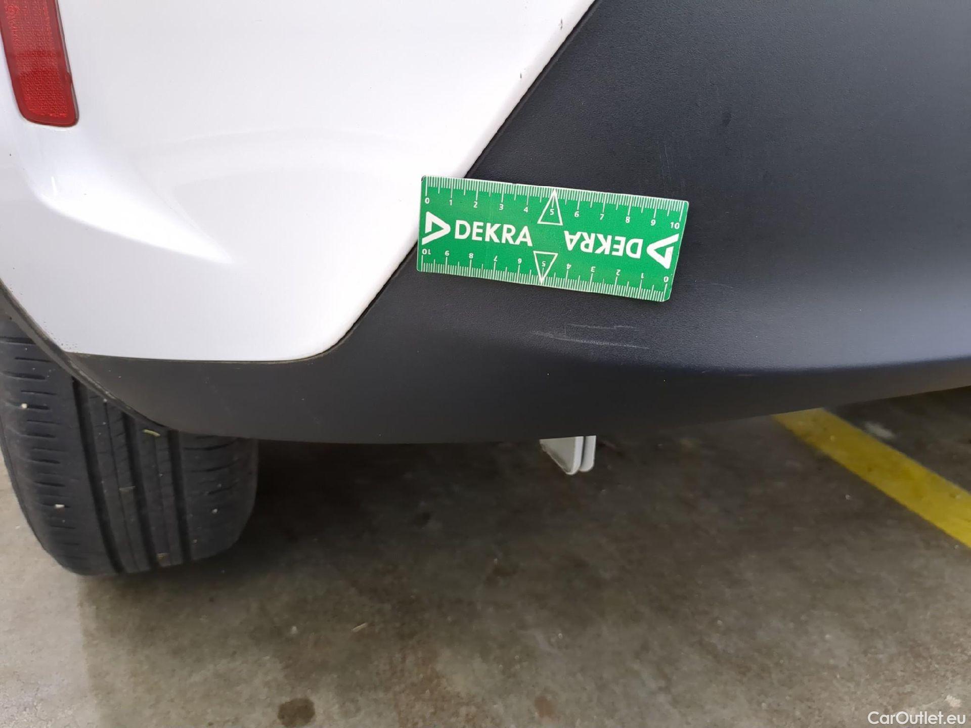  Toyota  Yaris Cross TOYOTA  Hybride / 2021 / 5P / SUV 1.5 HYBRID 116H DYNAMIC AUTO #17