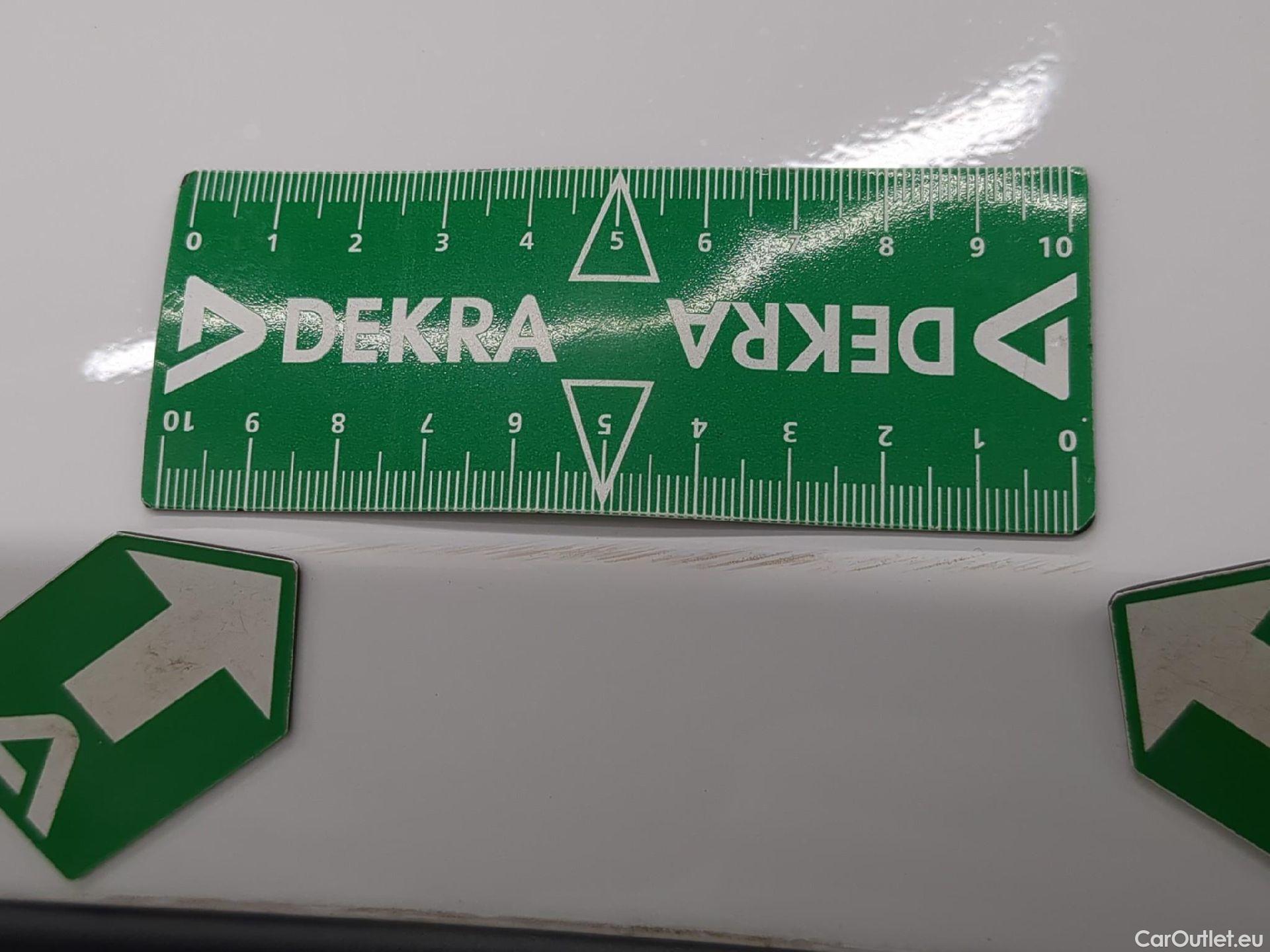  Toyota  Yaris Cross TOYOTA  Hybride / 2021 / 5P / SUV 1.5 HYBRID 116H DYNAMIC AUTO #6