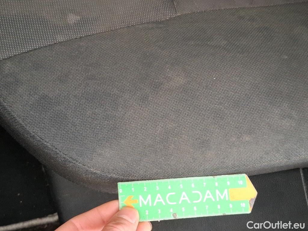  Toyota  Corolla TOYOTA  / 2018 / 5P / Berline Hybride 122h Dynamic Business Beyond Zer #39