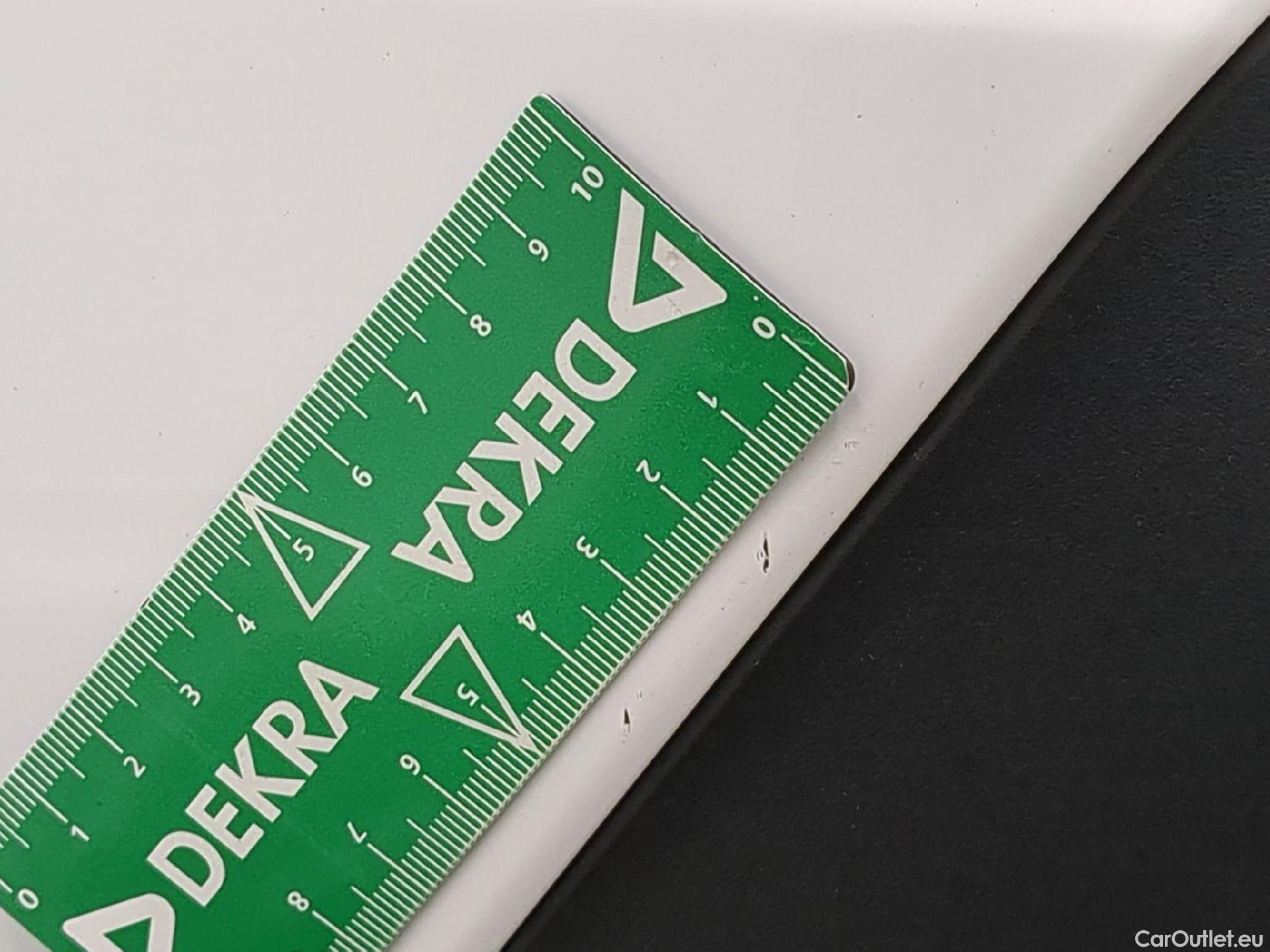  Toyota  Yaris Cross TOYOTA  Hybride / 2021 / 5P / SUV 1.5 HYBRID 116H DYNAMIC AUTO #16