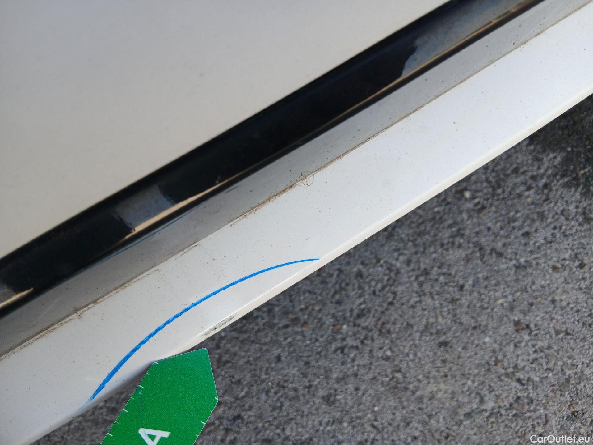  Toyota  Corolla TOYOTA  / 2019 / 5P / familiar 1.8 125H ACTIVE TECH E-CVT TOU SPORT #30