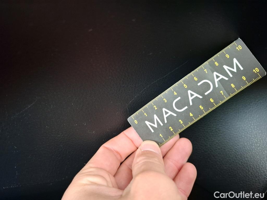  Toyota  Yaris TOYOTA  Hybride / 2017 / 5P / Berline 1.5 VVT-I HYBRID France Business #2