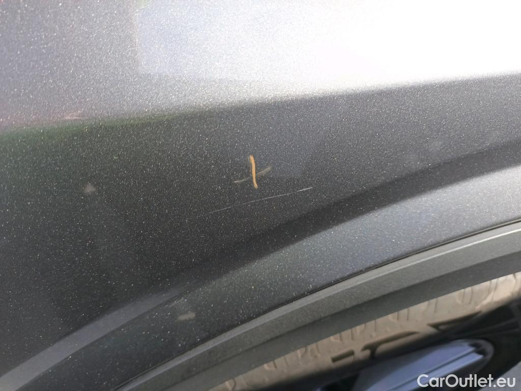  Nissan  Qashqai NISSAN  / 2021 / 5P / todoterreno DIG-T 116kW (158CV) mHEV Xtronic Acenta (AC) #4