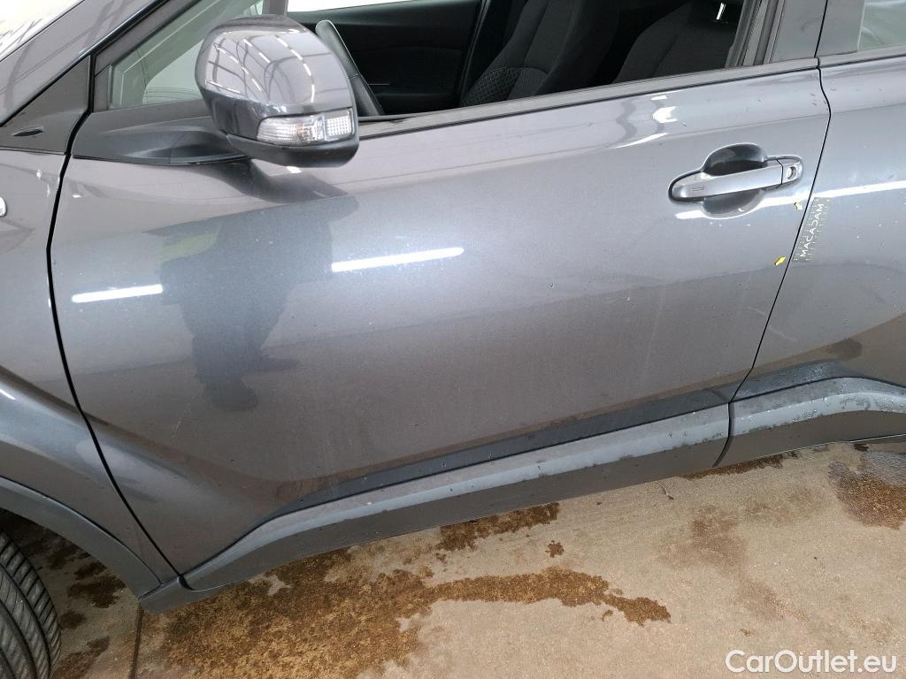  Toyota  C-HR TOYOTA  / 2016 / 5P / SUV 1.8 Hybride 122 Dynamic Business Stage A #3