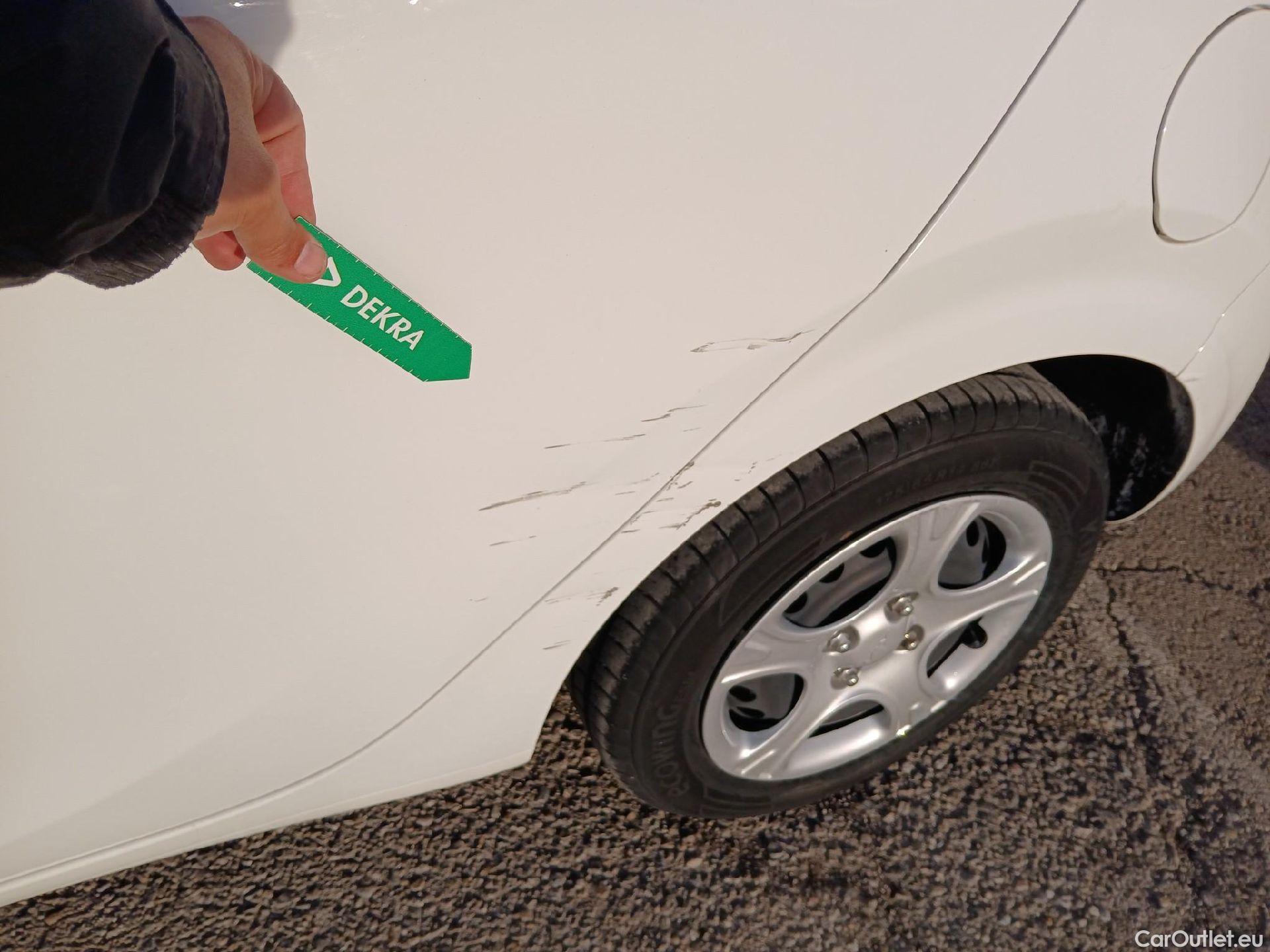  KIA  Picanto KIA  / 2020 / 5P / berlina con portón 1.0 DPi 49kW (67CV) Concept #9