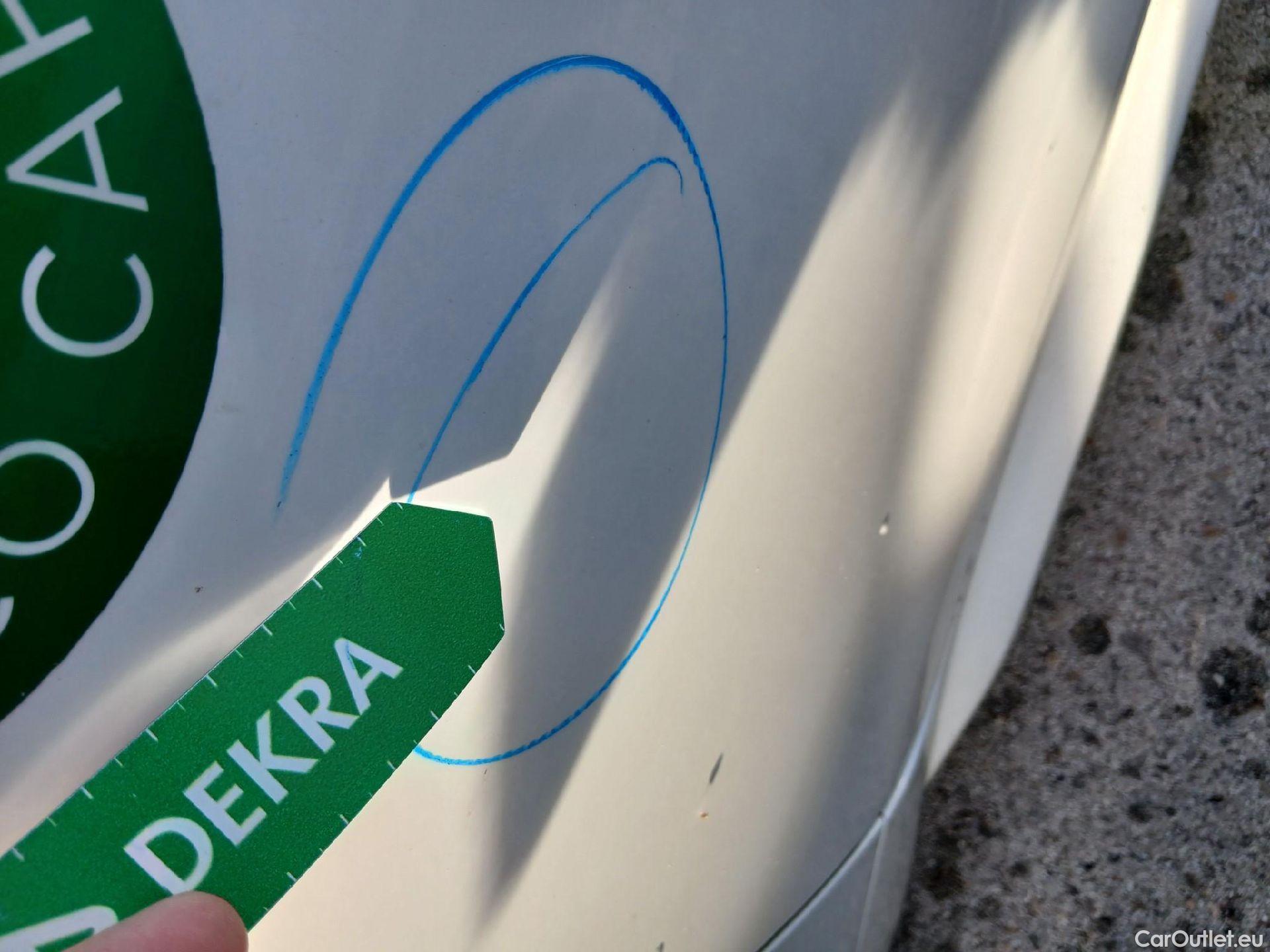  Toyota  Corolla TOYOTA  / 2019 / 5P / familiar 1.8 125H ACTIVE TECH E-CVT TOU SPORT #23