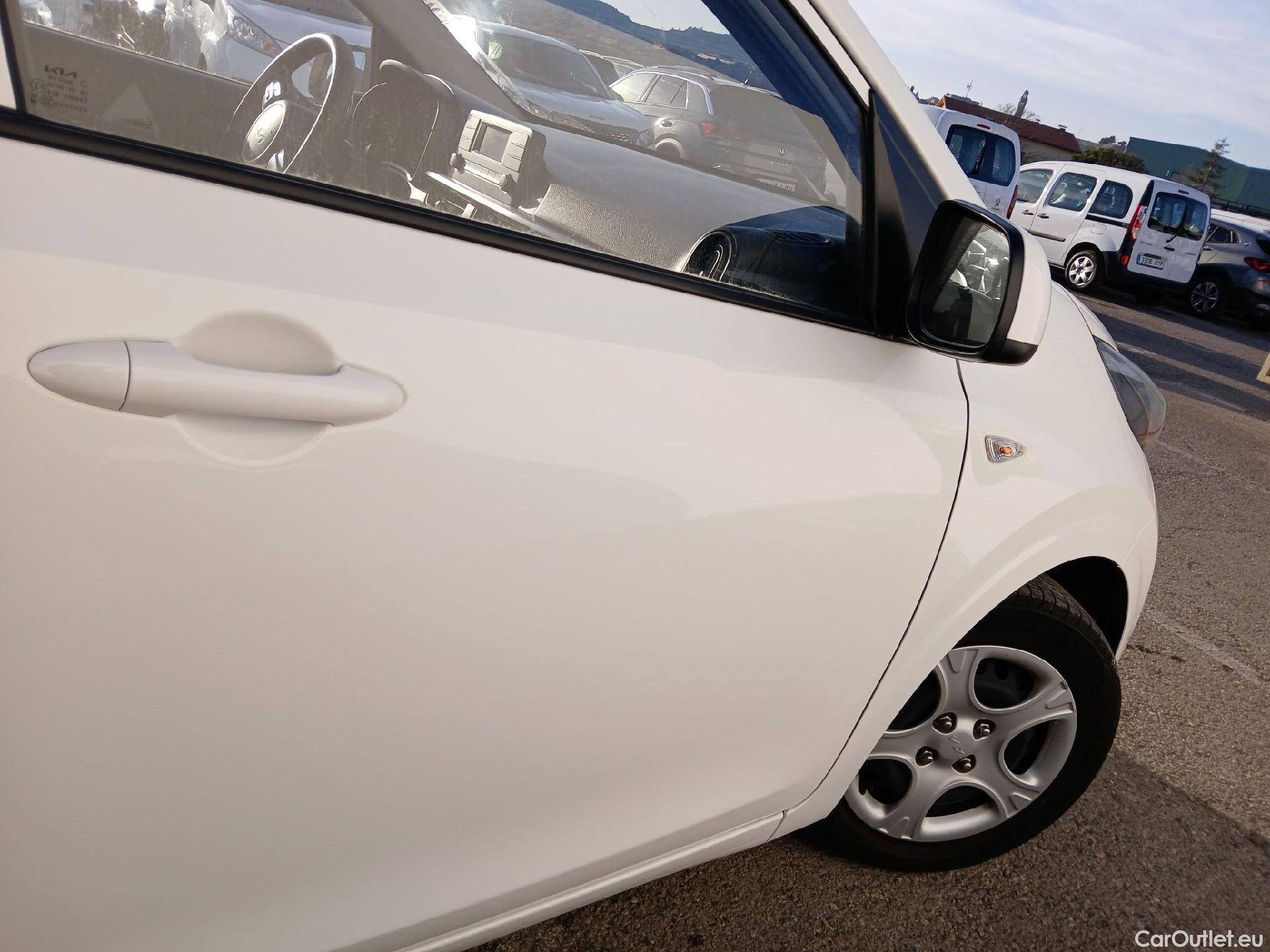  KIA  Picanto KIA  / 2020 / 5P / berlina con portón 1.0 DPi 49kW (67CV) Concept #23