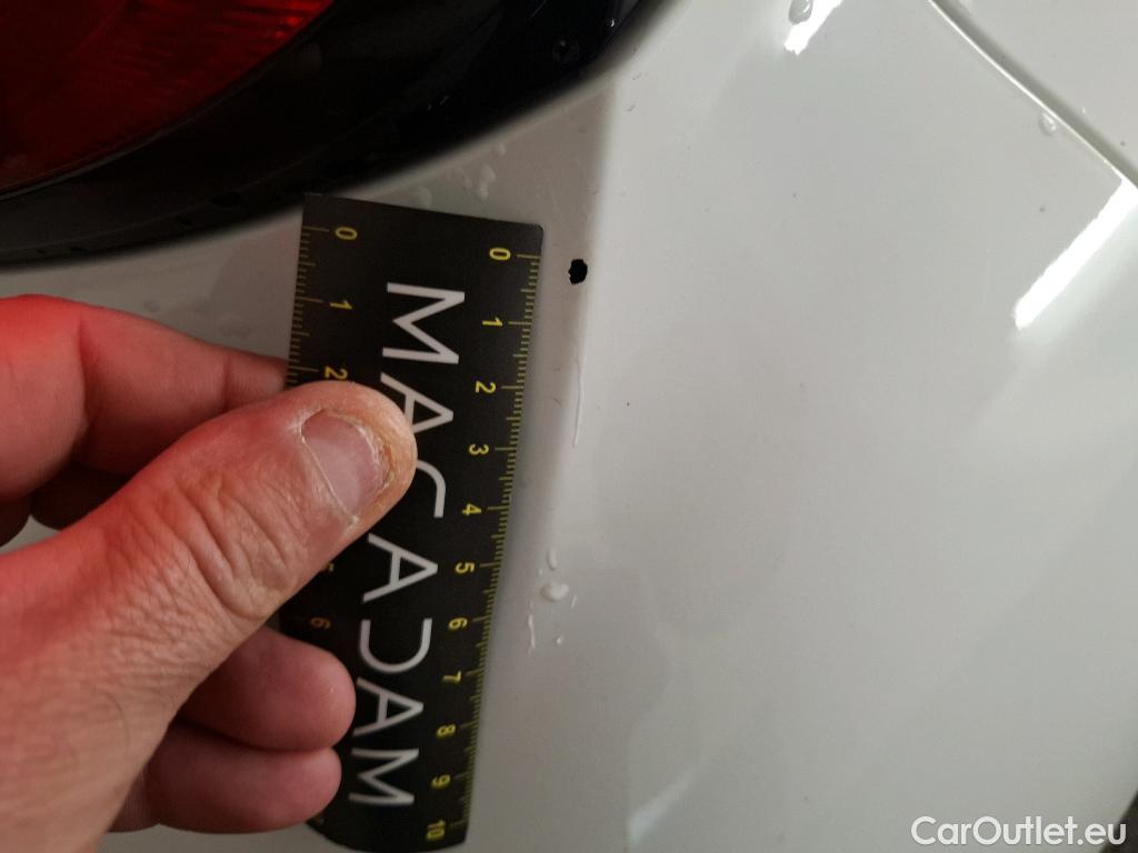  Toyota  Yaris TOYOTA  Hybride / 2019 / 5P / Berline Hybride 116h France Business Stage Acad #9