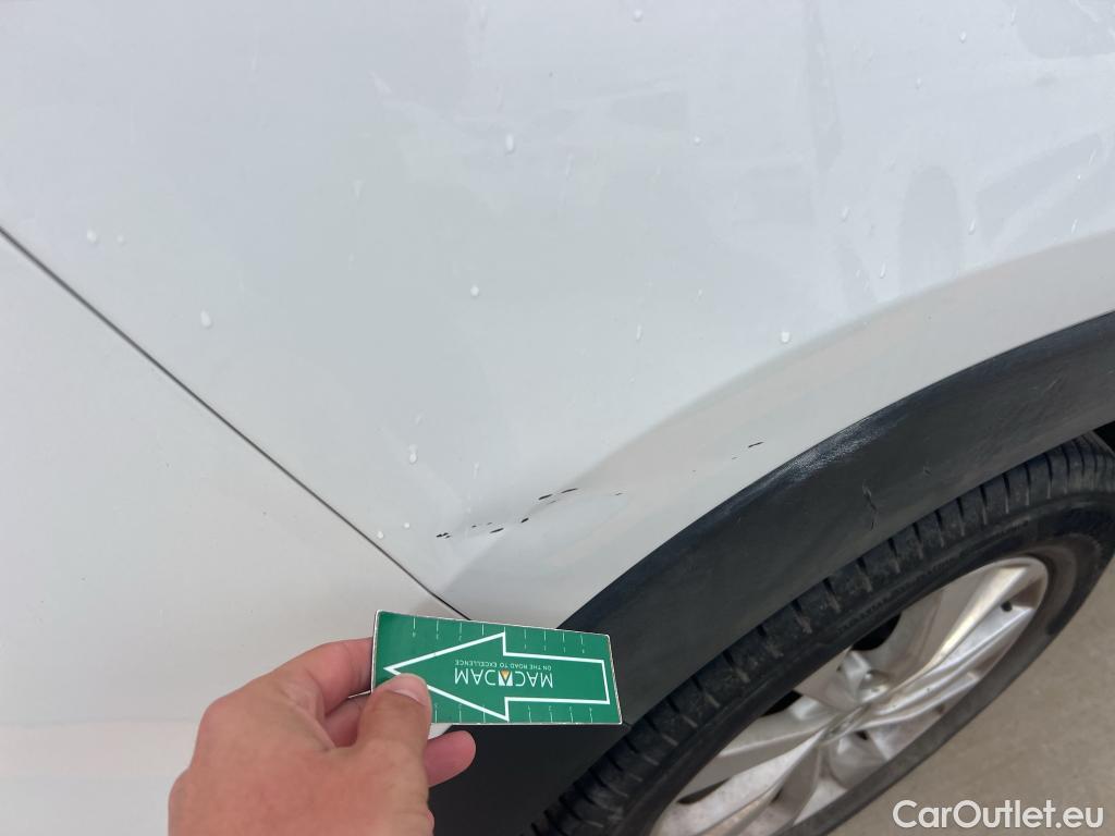  Hyundai  Tucson HYUNDAI  / 2018 / 5P / todoterreno 1.6 CRDI 85kW (116CV) 48V SLE 4X2(SP)(SL) #2