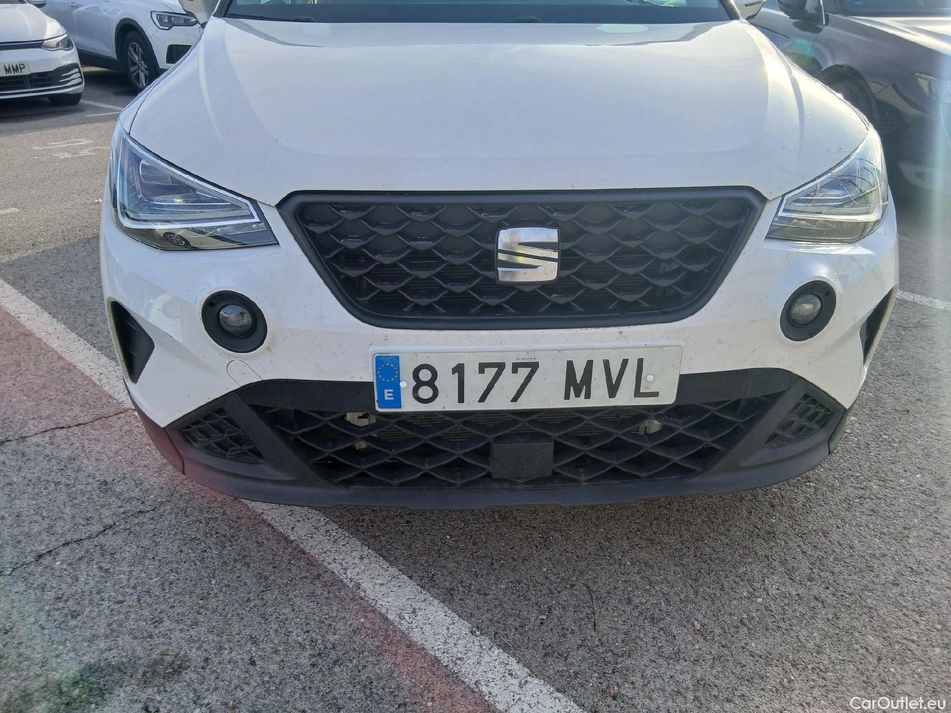  Seat  Arona  Style Special Edition 1.0 TSI 115CV AT7 E6d #4