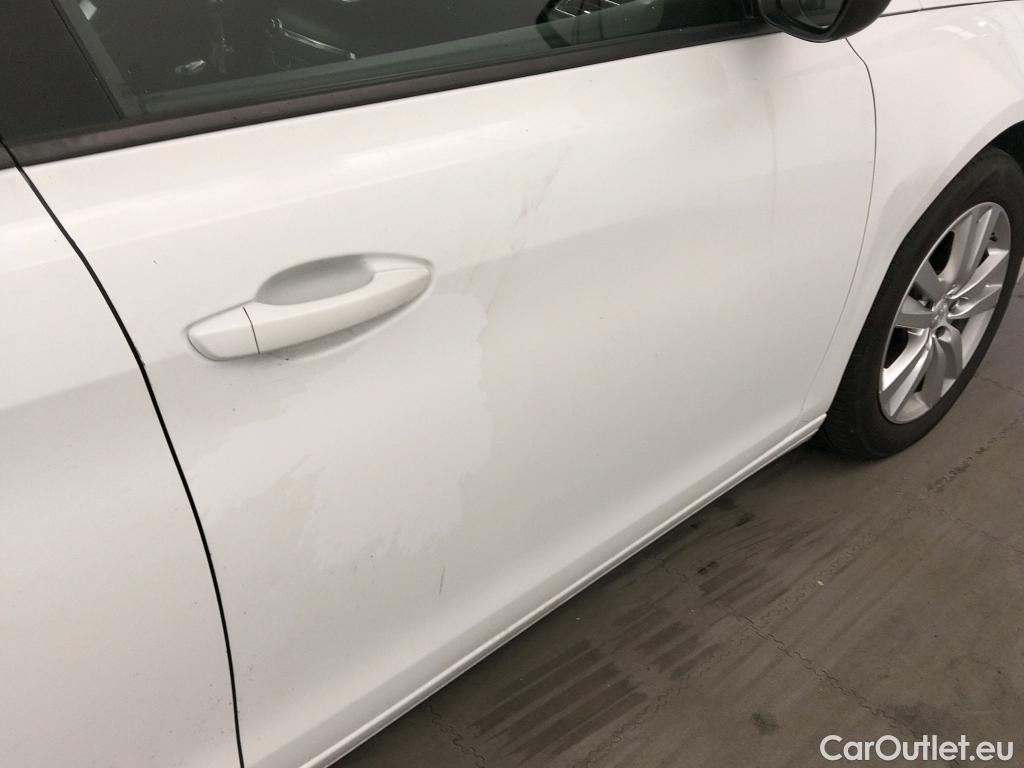  Peugeot  308 PEUGEOT  / 2017 / 5P / familiar SW Active Pack BlueHDi 130 S&S (AC2) #7