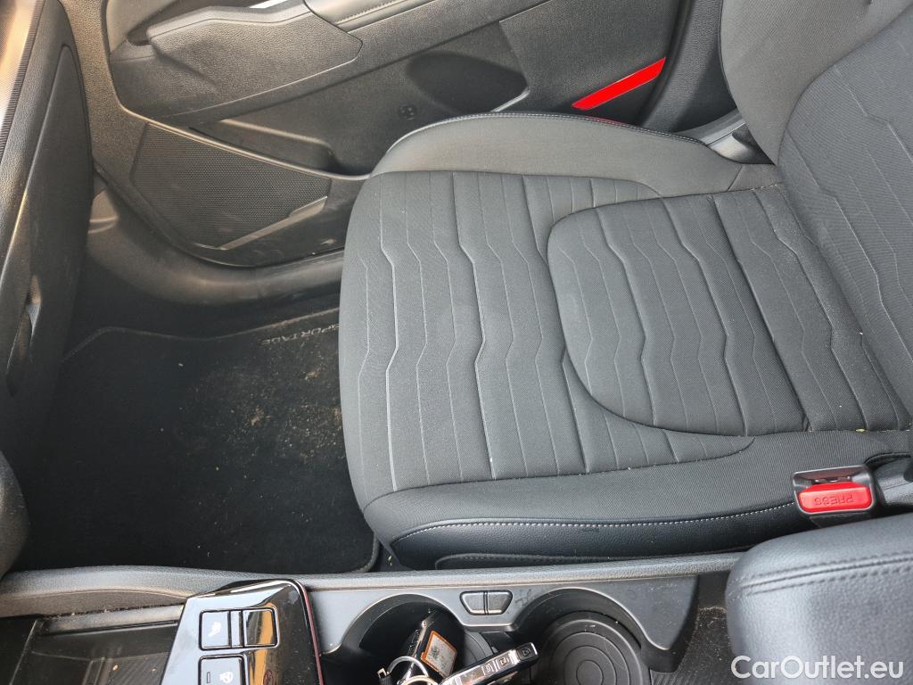  KIA  Sportage KIA  / 2022 / 5P / todoterreno 1.6 T-GDi HEV 158kW (215CV) Tech 4x2 #13