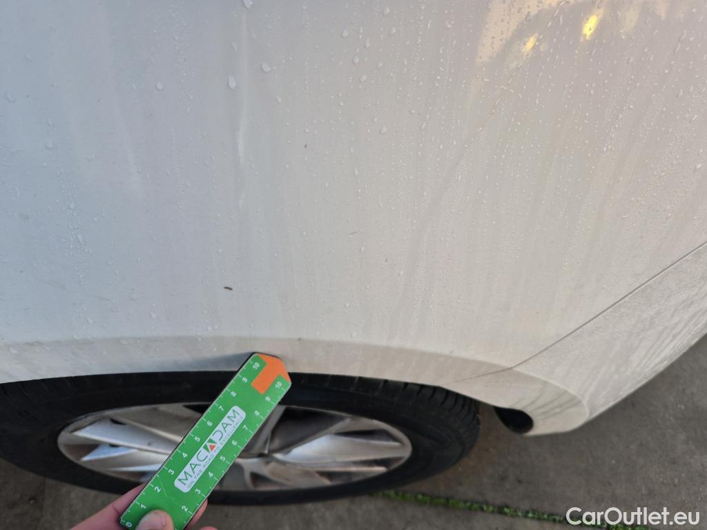  Seat  Leon SEAT León / 2016 / 5P / berlina con portón 1.6 TDI 85kW (115CV) St&Sp Style #26