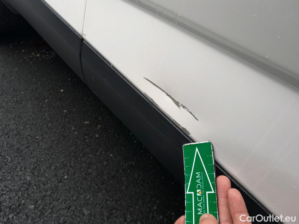  Nissan  Qashqai NISSAN  / 2021 / 5P / todoterreno DIG-T 103kW (140CV) mHEV 4x2 N-Connecta #2