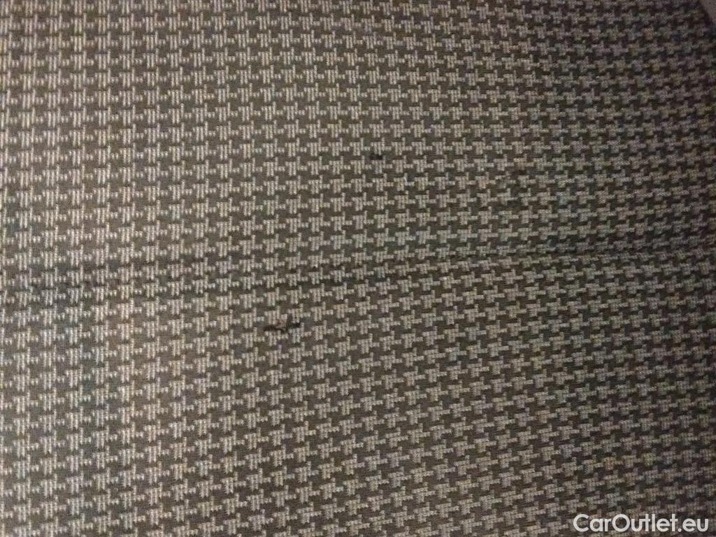  Peugeot  308 PEUGEOT  / 2017 / 5P / familiar SW Active Pack BlueHDi 130 S&S (AC2) #9