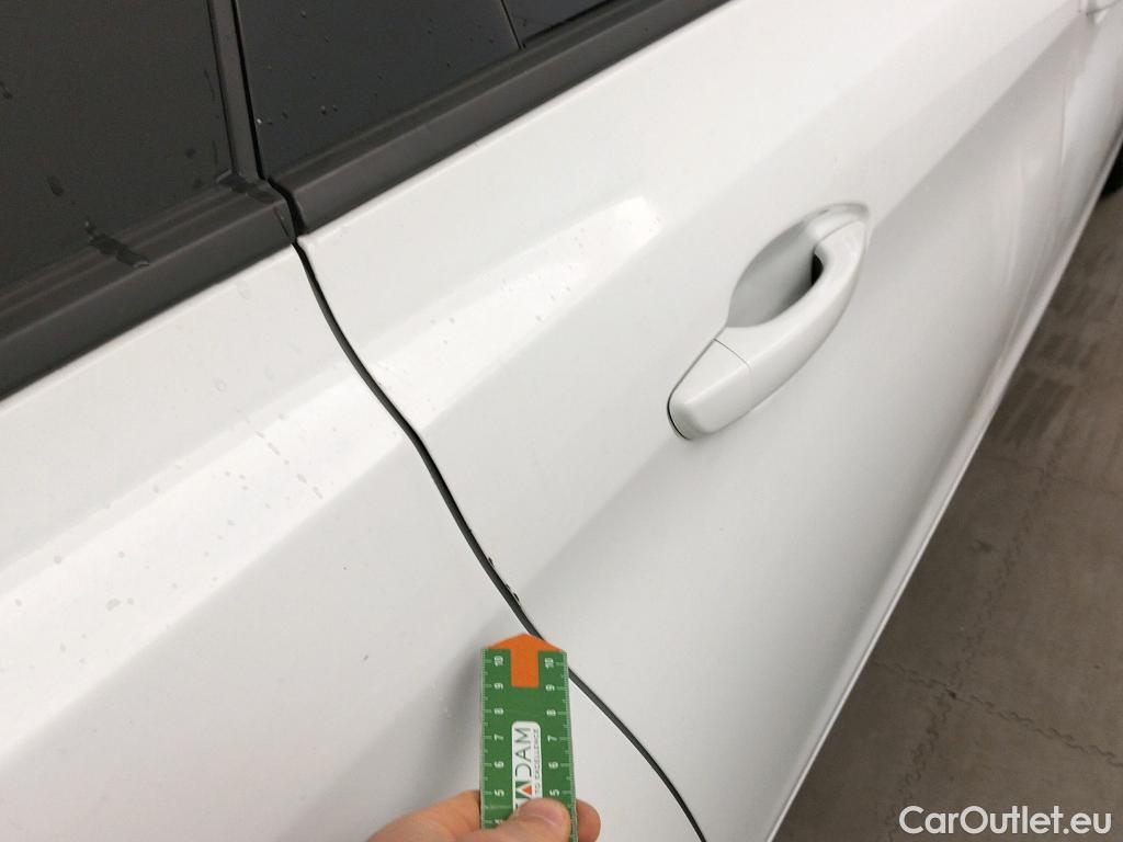  Peugeot  308 PEUGEOT  / 2017 / 5P / familiar SW Active Pack BlueHDi 130 S&S (AC2) #35