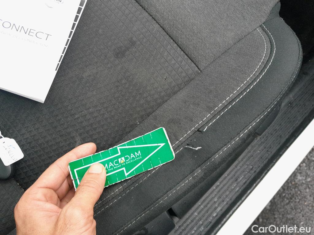  Nissan  Qashqai NISSAN  / 2021 / 5P / todoterreno DIG-T 103kW (140CV) mHEV 4x2 N-Connecta #4