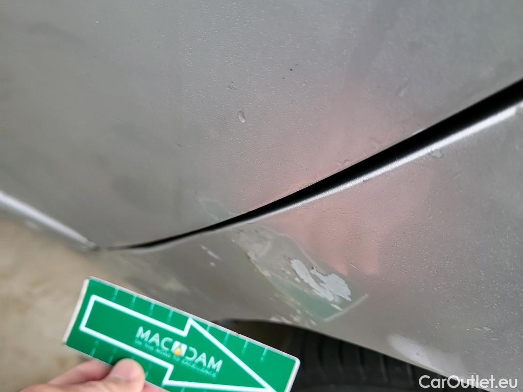  Renault  Megane RENAULT MÉGANE 5p 3G familiar Sp. Tou. Bose Energy dCi 130 S&S Euro 6 #4