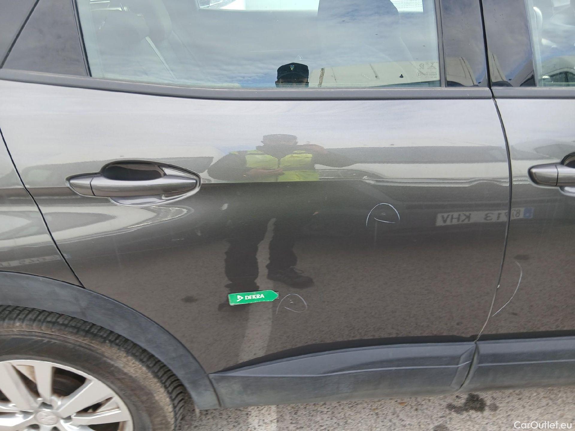  Peugeot  3008 PEUGEOT  / 2020 / 5P / todoterreno 1.5 BlueHDi 96kW (130CV) S&S Active Pack (AC3) #37