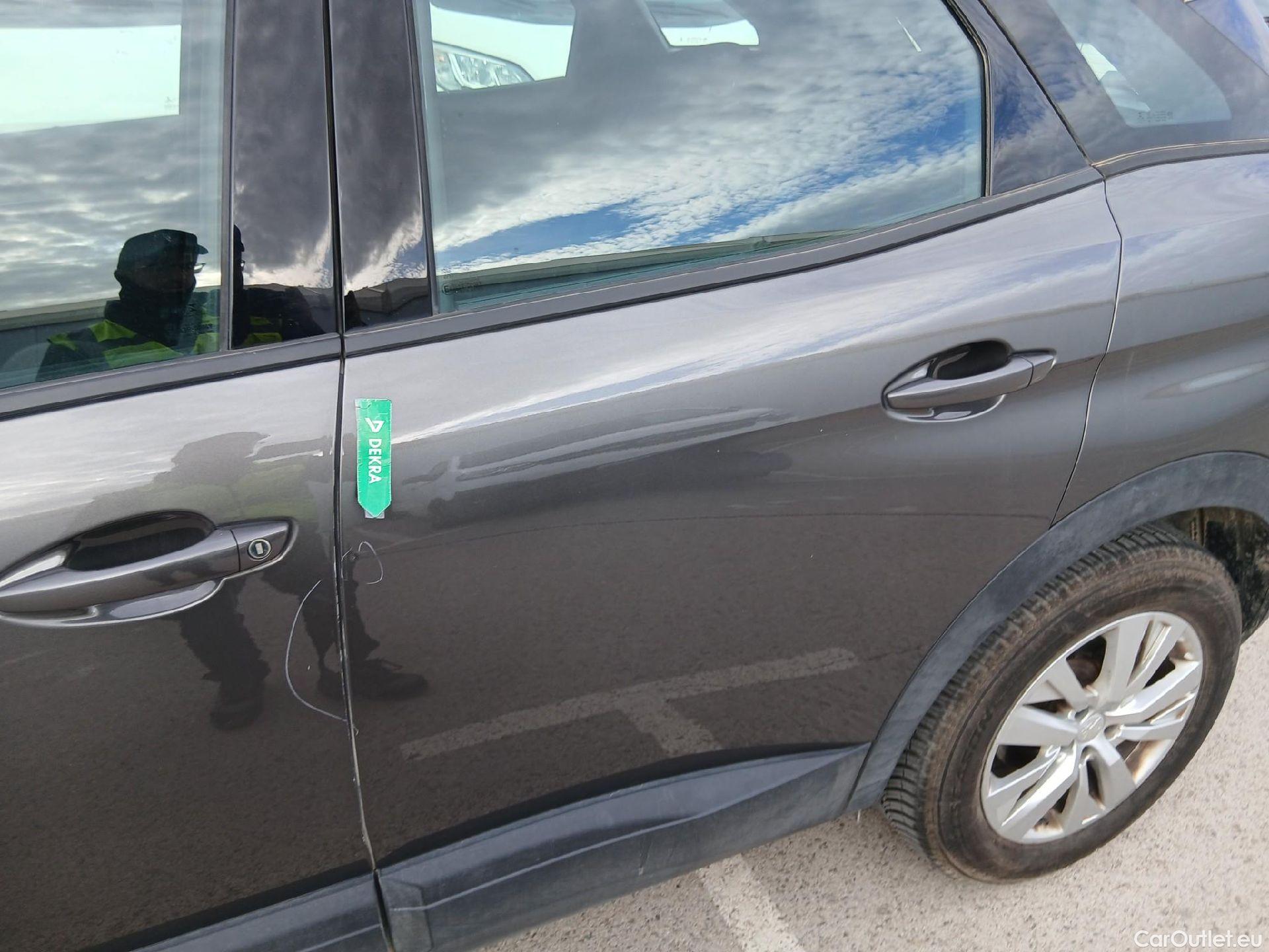  Peugeot  3008 PEUGEOT  / 2020 / 5P / todoterreno 1.5 BlueHDi 96kW (130CV) S&S Active Pack (AC3) #14