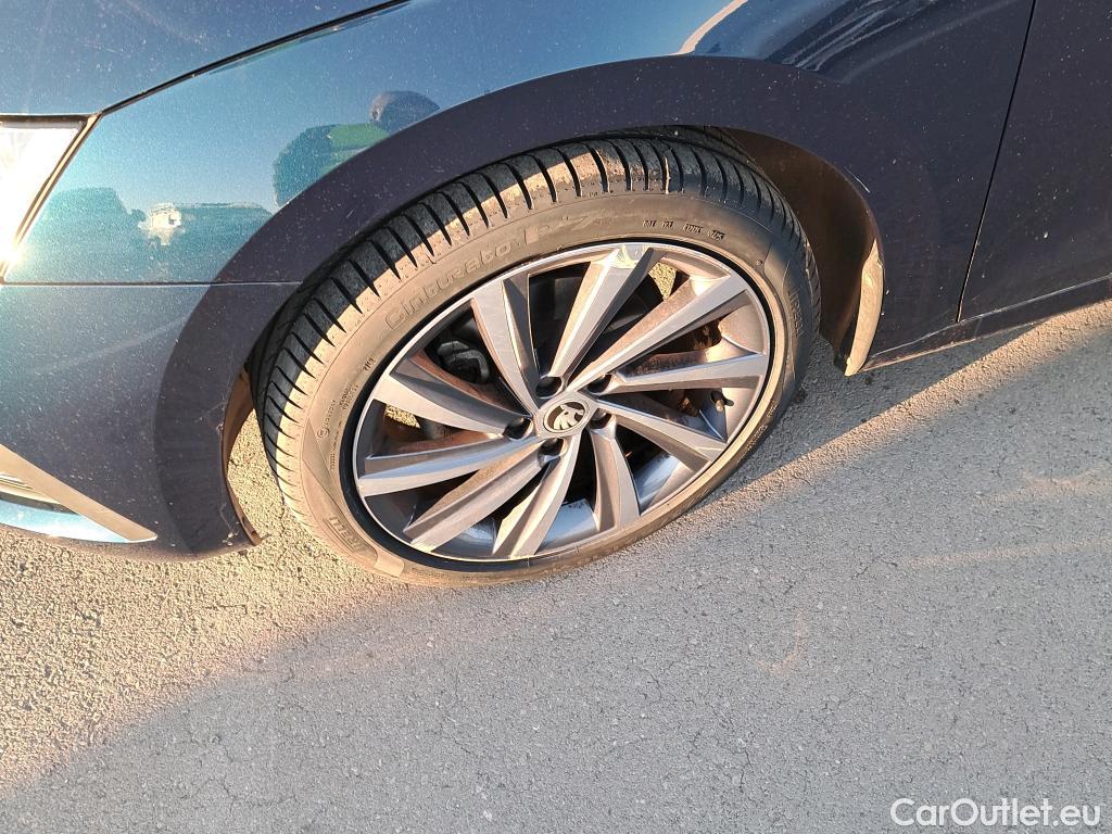  Skoda  Octavia  Berlina Style 2.0 TDI 150CV AT7 E6d #7