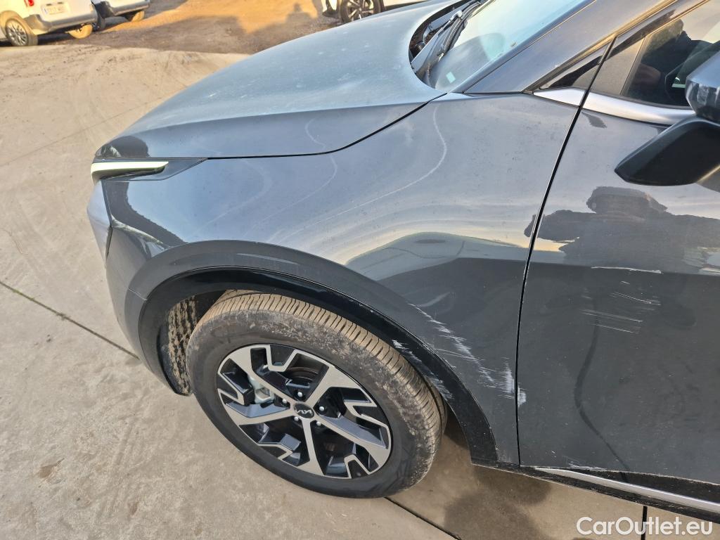  KIA  Sportage KIA  / 2022 / 5P / todoterreno 1.6 T-GDi HEV 158kW (215CV) Tech 4x2 #10